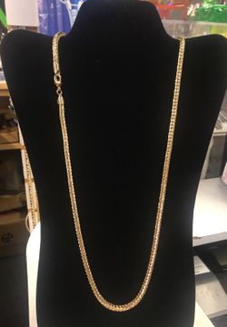 Brand New Gold Plated Chain 36” (not Real Gold)