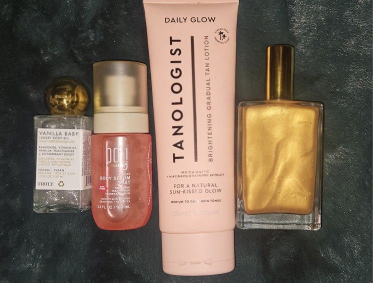 Luxury Body Glow Bundle – Tanologist, Truly, TreeHut, Gold Oil