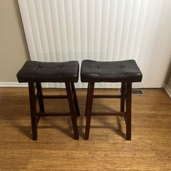 2 Wooden Stools with Cushions 