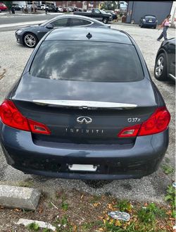 Infiniti G37x 2010