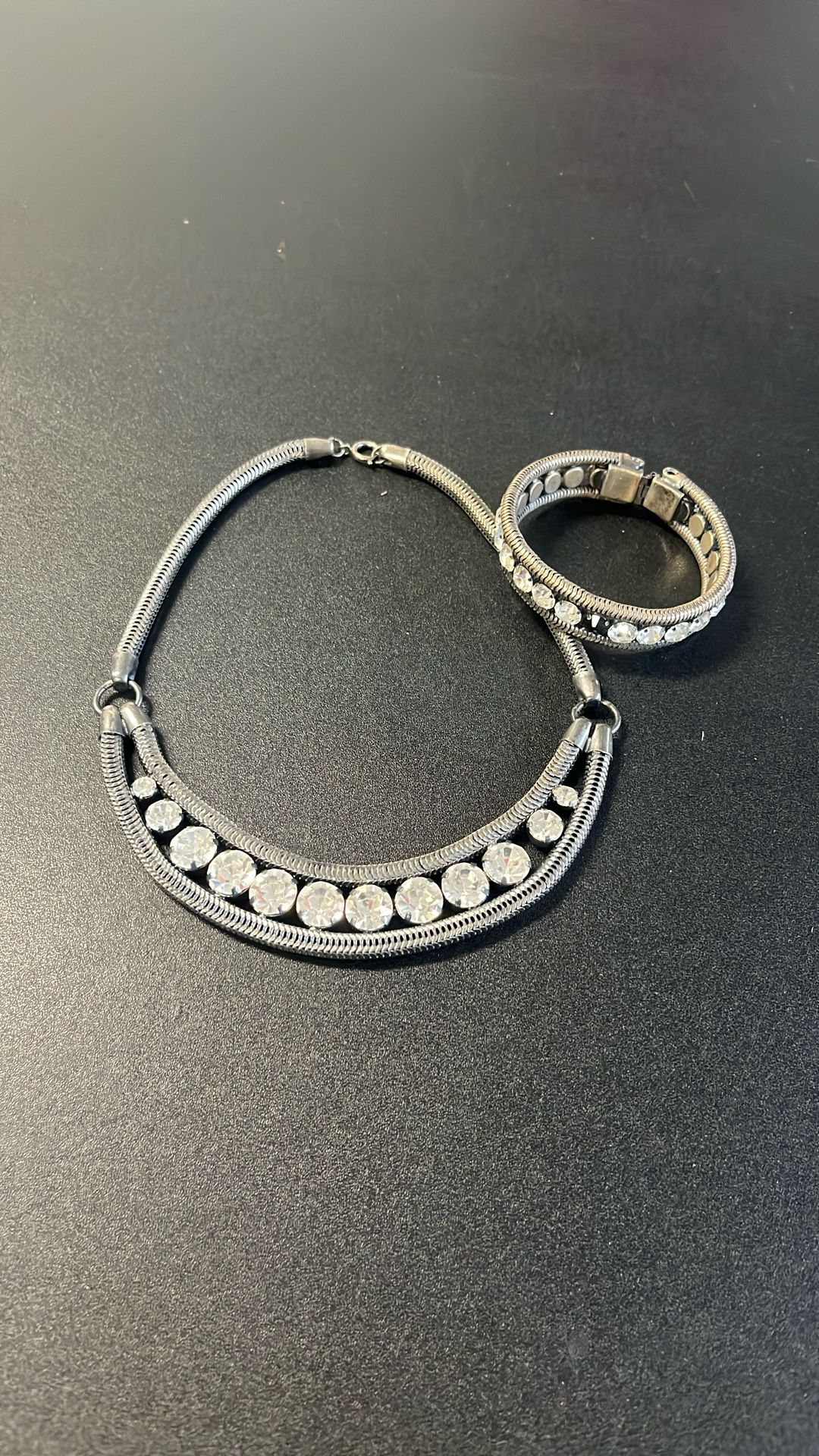 Antiqued Finished/ Diamond Like/ Costume Choker And Bracelet