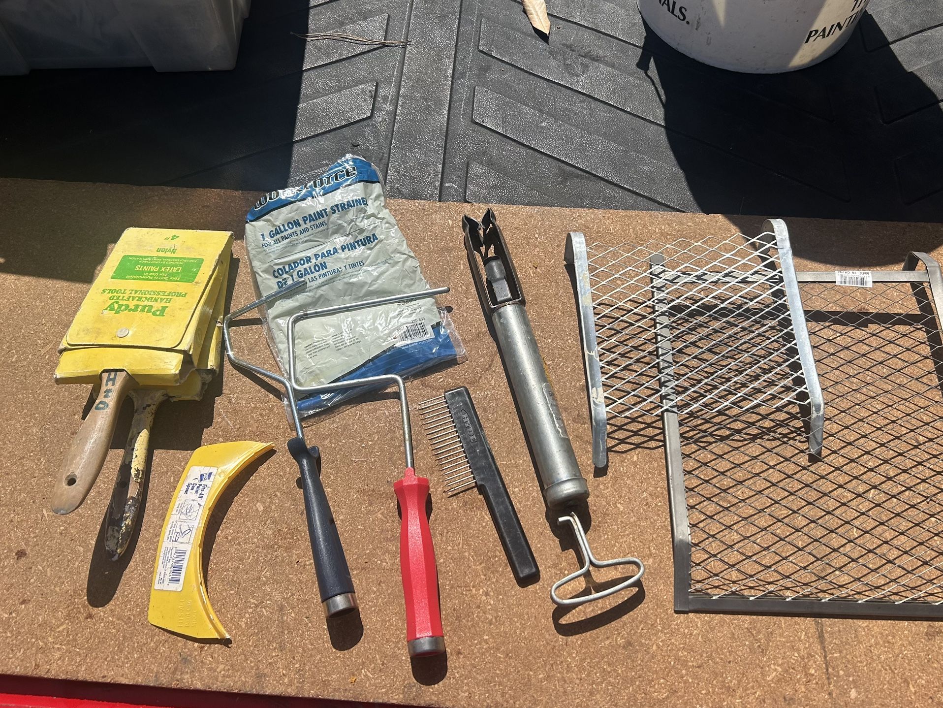 Painting Supplies - Brushes, Bucket Grids, Sleeve Dryer & Roller Frames