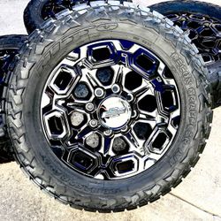 Brand New 20” Silverado 2500 High Country OEM Black Wheels and 33” Nitto Recon Grappler 99% Tread