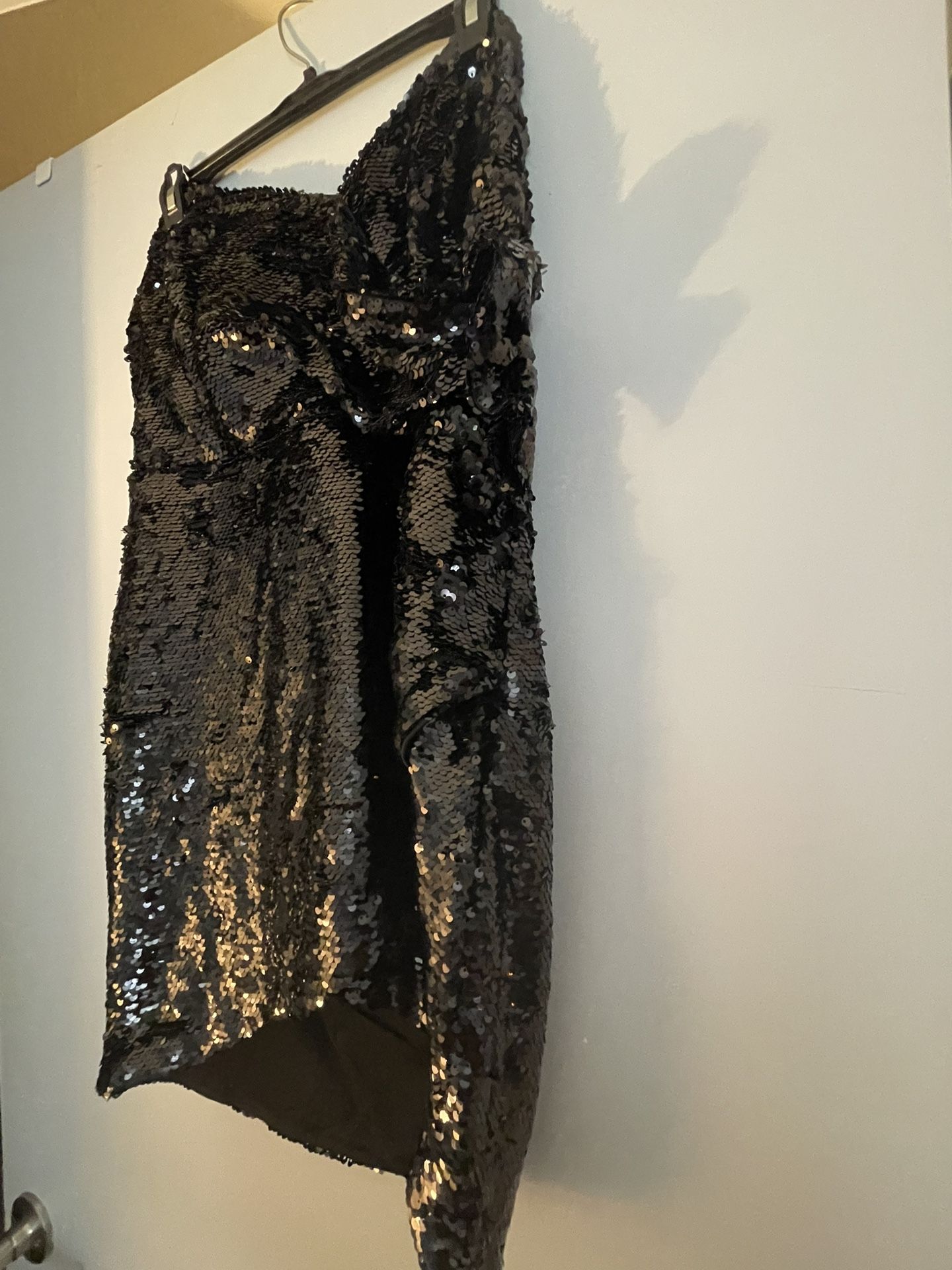Women’s Sequins Dresses and Women’s Blazer/Pants Set