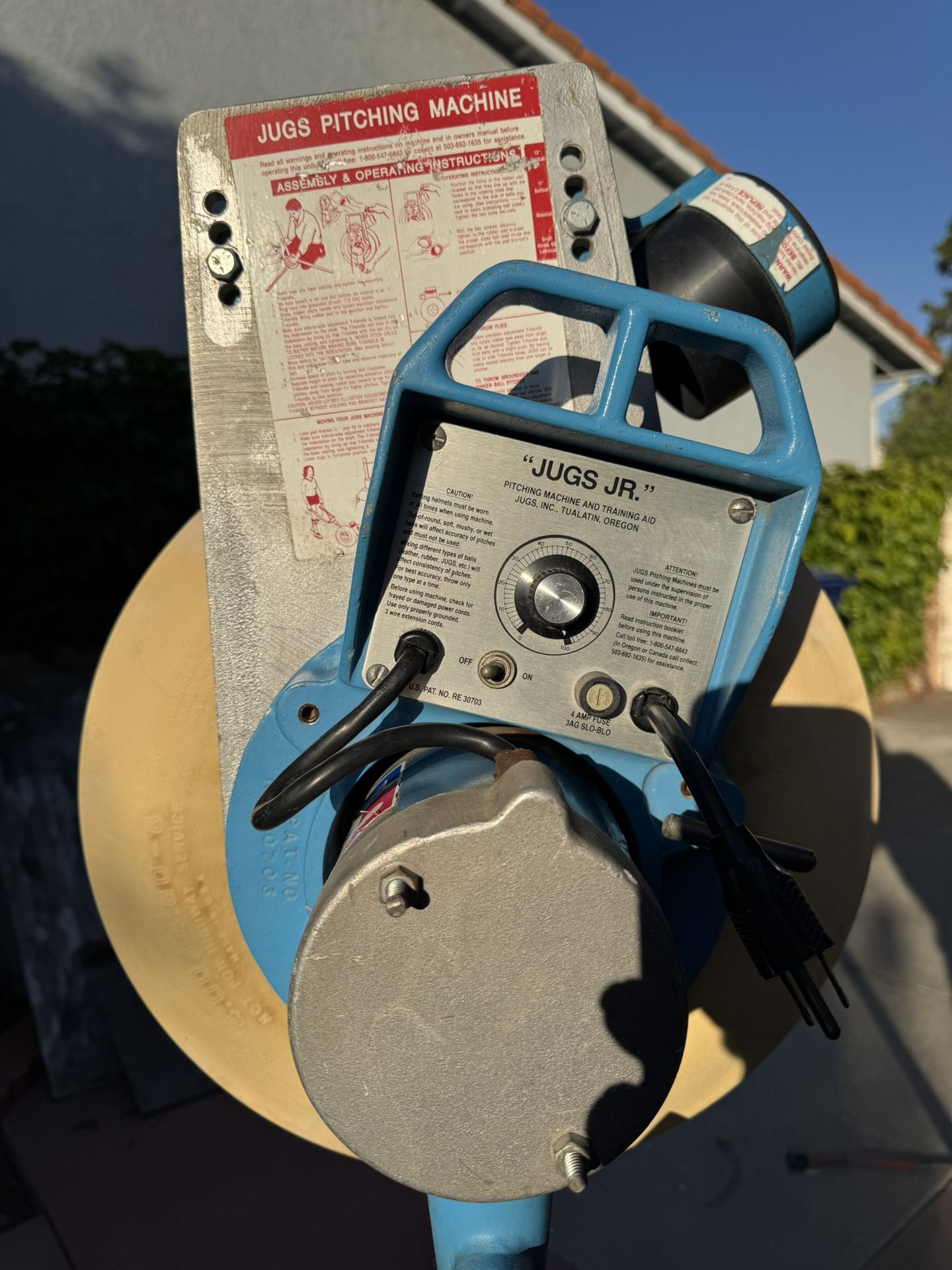 Jugs Jr. Baseball Pitching Machine