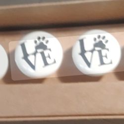 Paw print cabinet knobs (NEW set 4) - $20