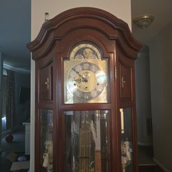 Bulova Howard Miller Grandfather Clock