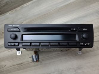 2006 - 2009 BMW E90  CD PLAYER ALPINE 