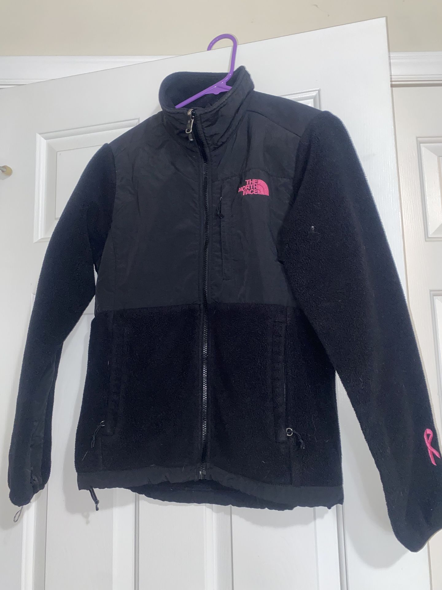 2 Women’s North Face Jackets