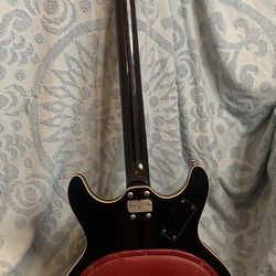 Black Widow Acoustic Guitar 68-73
