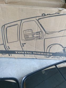 New In Box 2003 To 2006 Chevy Silverado Towing Mirror Set Retail Over $180 For The Set Selling For $40