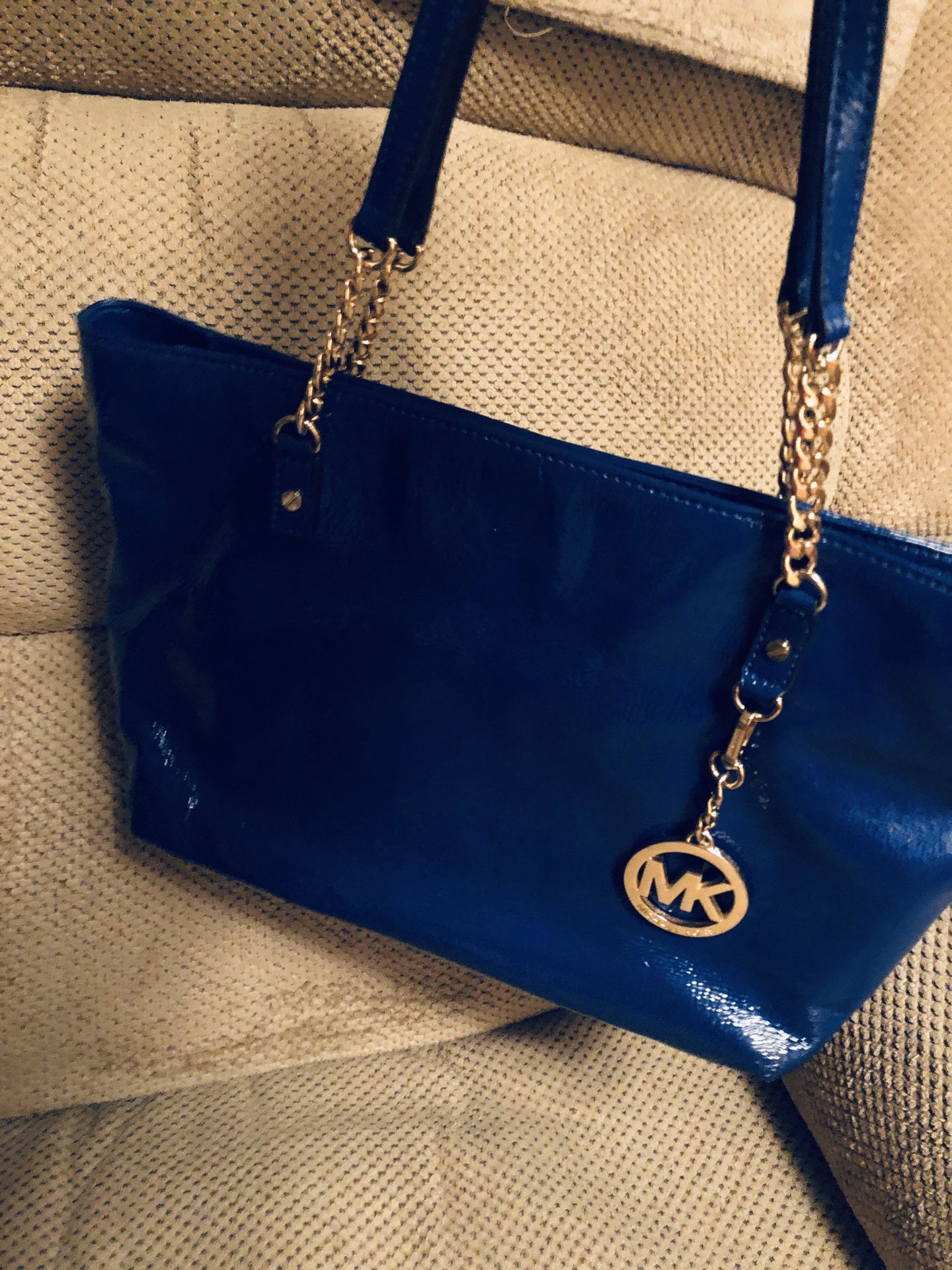 Michael Kors *see small flaw* non-smoking great shape