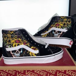 Vans Sk8-Hi Beauty Skull Shoes Size 5.5 Men’s, 7 Woman’s Never Worn