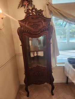 Antique china cabitnet