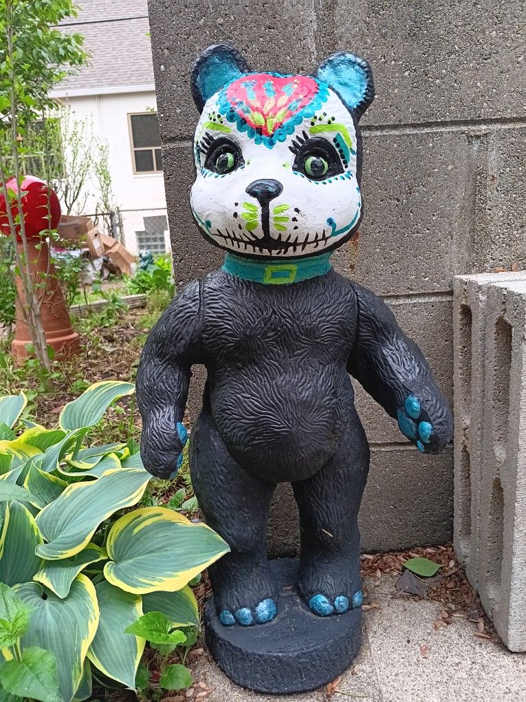 Concrete Sugar BEAR