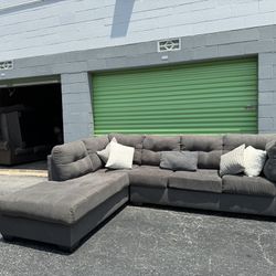 Grey Ashleys Sectional Free Delivery 