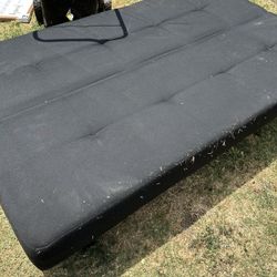 Black Futon