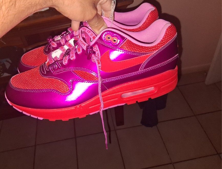 nike size 11 shoes premium 1 valentine day