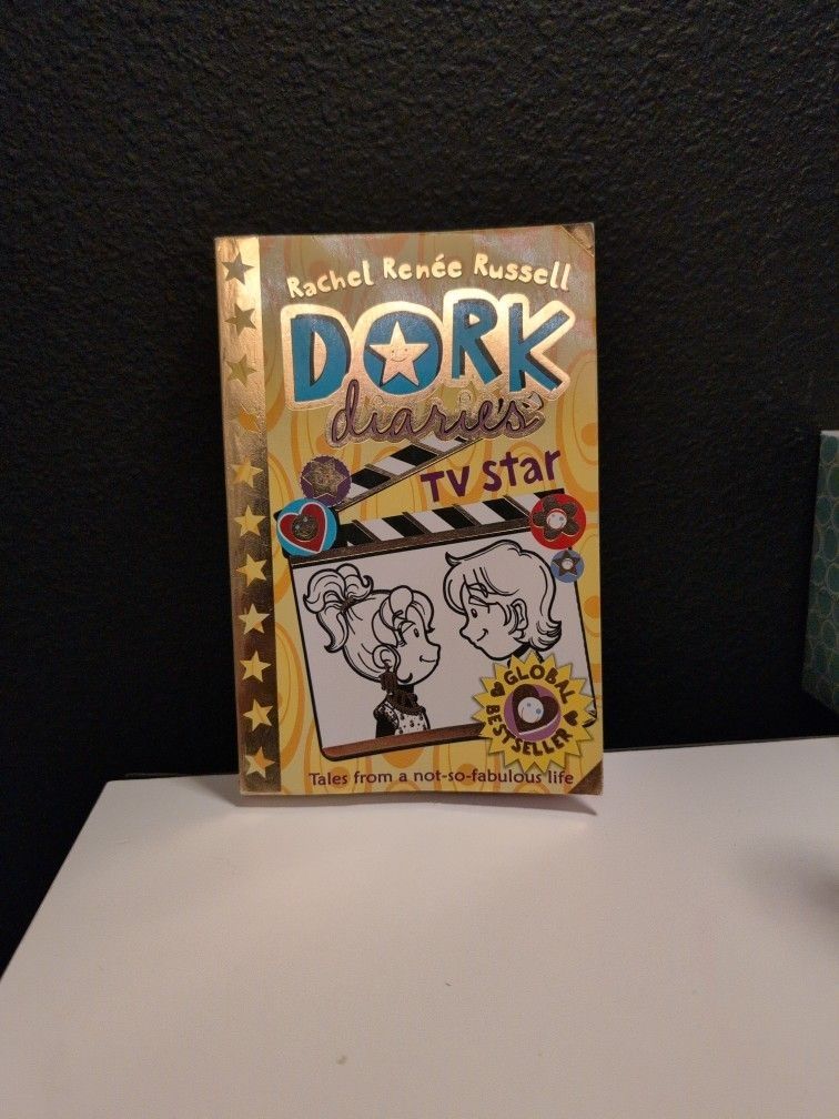 Dork Diaries #7 TV Star