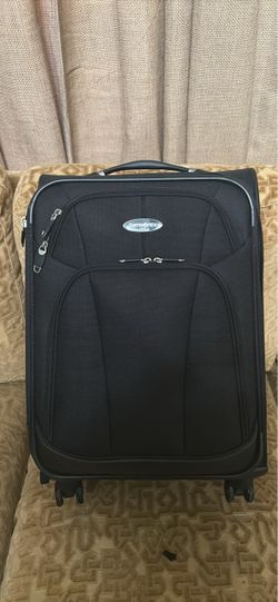 Brand New Without Tags - Samsonite UpLIFT". Samsonite Black Spinner Carry-On Luggage