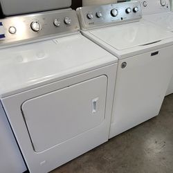 Maytag Top Load Washer With Agitator And Gas Dryer Set 