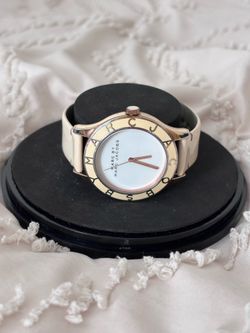 Marc Jacobs Womens White Leather Watch