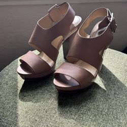 Michael Kors Brown Leather Heels size 8.5
