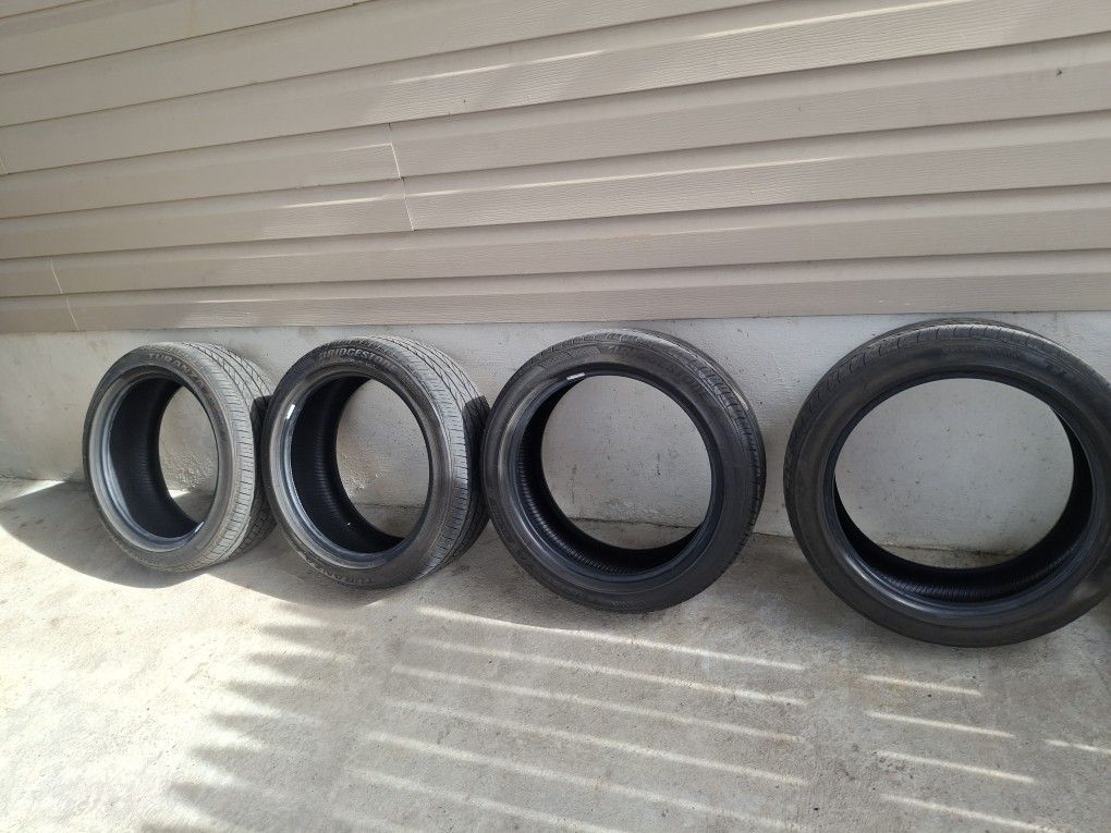 Brighton Turanz Tires 235/45R18