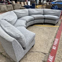 Beautiful Modular Sectional! Oval Shape! Free Delivery!