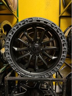 17x9” TIS WHEELS “556BA”