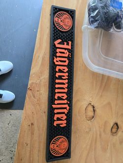 Jäegermeister bar runner