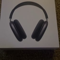 Apple AirPods Max(this Is Not Free)