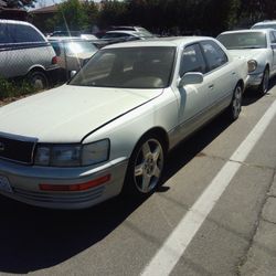Lexus LS 400 Also Parts Available 