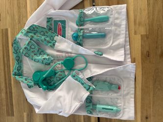 Melissa & Doug Doctor Costume