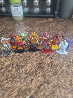 Spider man metal figures