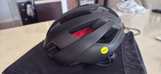Trek Velocis Carbon Road Bike Helmet