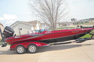 KING Triton Low price 2007 boat