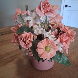 Artifical flowers, vase