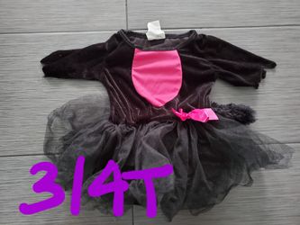 HALLOWEEN COSTUMES