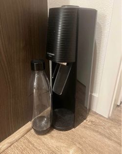 SodaStream Sparkling Water Maker