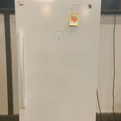 GE UPRIGHT FREEZER today FUF21MRWW ️🌟 D 2G