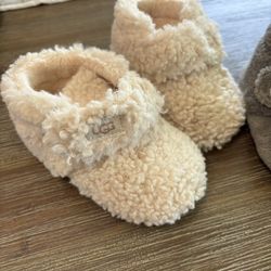 Toddler Ugg Slippers 