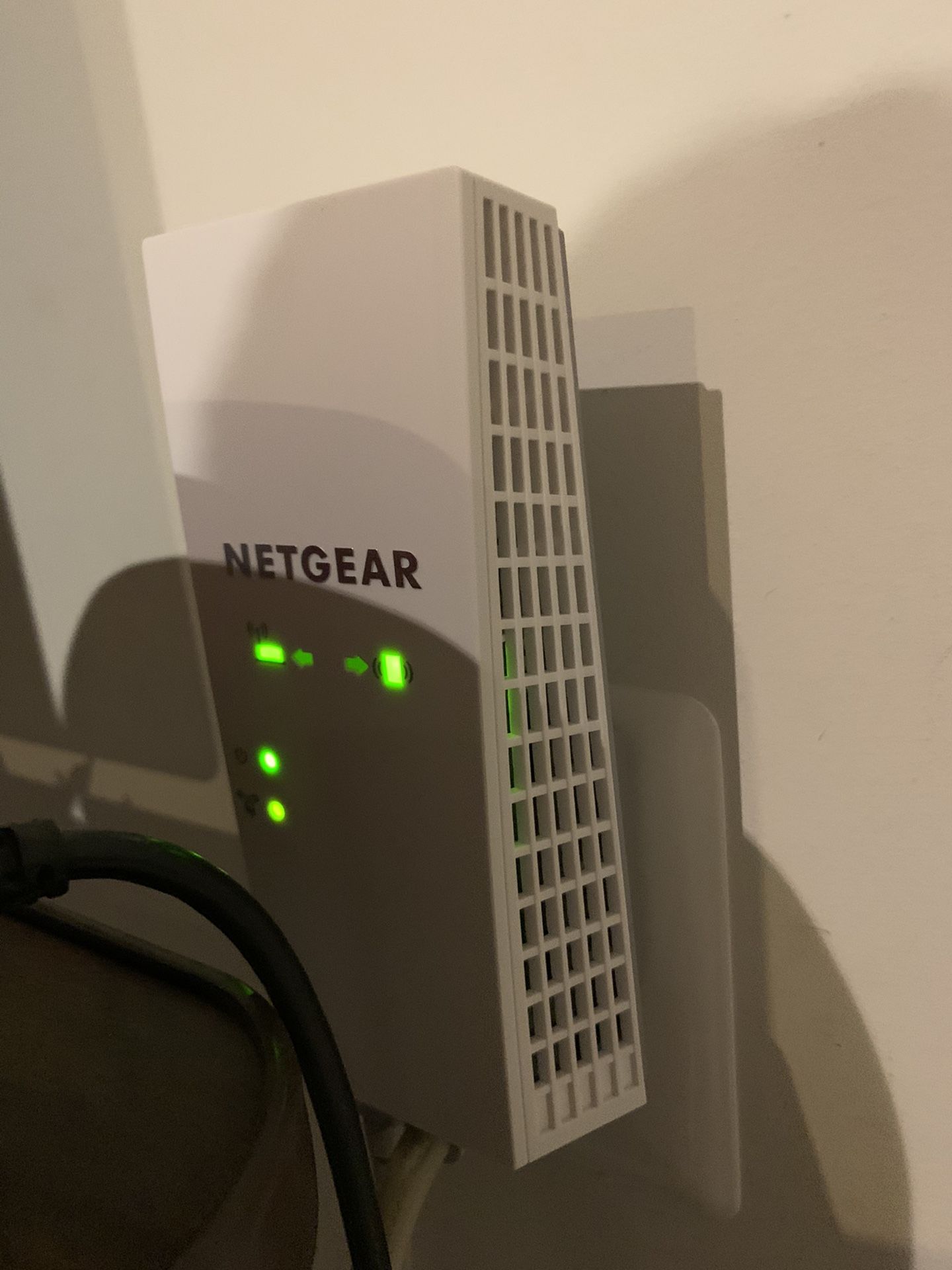 Netgear AC2200 WiFi Mesh Range Extender