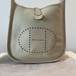 Hermes Handbag Evelyne leather