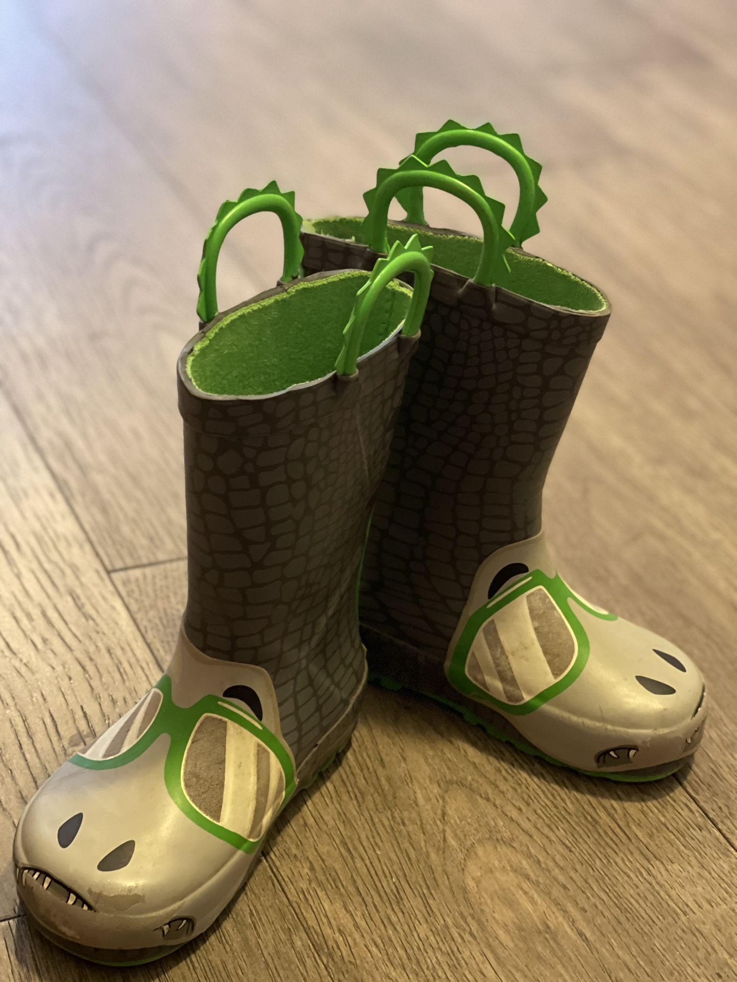 Waterproof rain boots for boys