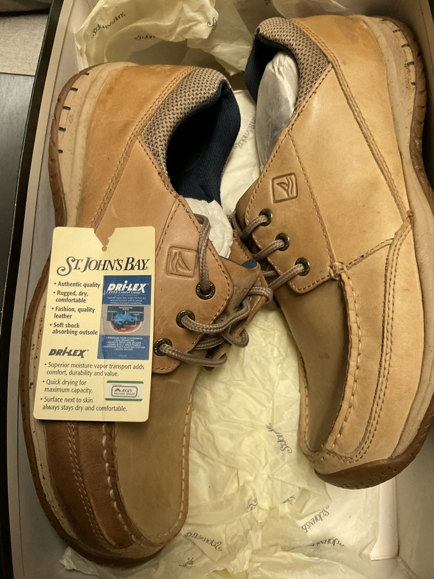 Men’s 10M St John’s Bay Tan DriLex Shoes NIB. DADS ESTATE