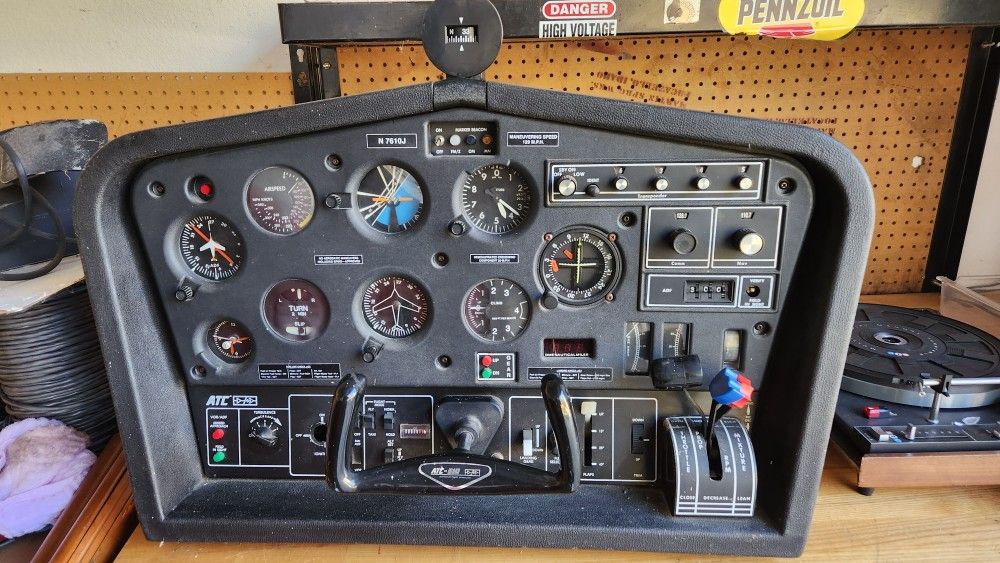 Atc-610 Flight Sim