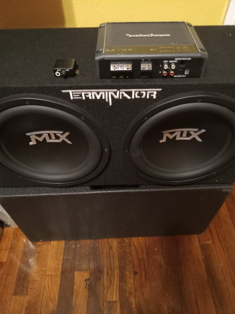 MTX 12inch Sub Woofers & Rockford Fosgate Punch 500