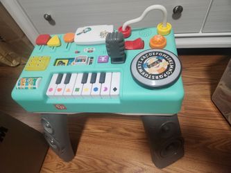 Fisher Price Laugh & Learn Mix & Learn DJ Table