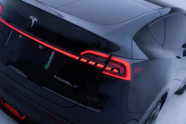 TESERY Starlink Full-Width Strip Taillight for Model 3/Y